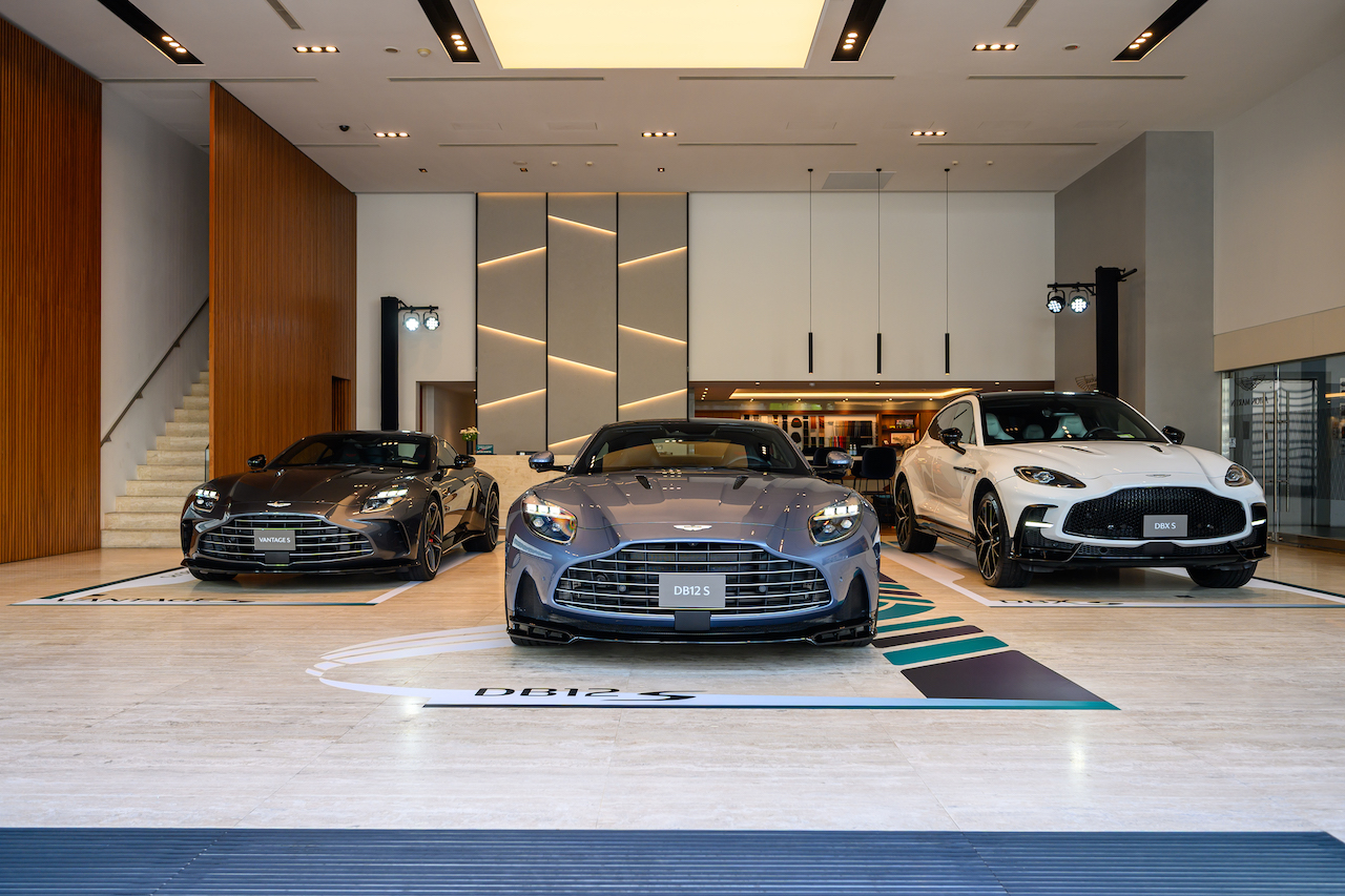 Showroom (3)